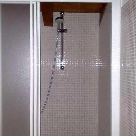 4 Bedrooms Appartement With Lake View Enclosed Garden And Wifi At Dervio Apartment Dervio