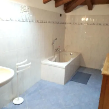 Apartment 4 Bedrooms Appartement With Lake View Enclosed Garden And Wifi At Dervio Dervio
